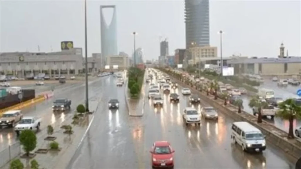 تحذير لـ 24 ساعة.. الوطني للأرصاد يكشف مناطق تساقط الأمطار وموجات الضباب